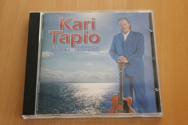 Kari Tapio: Meren kuisketta