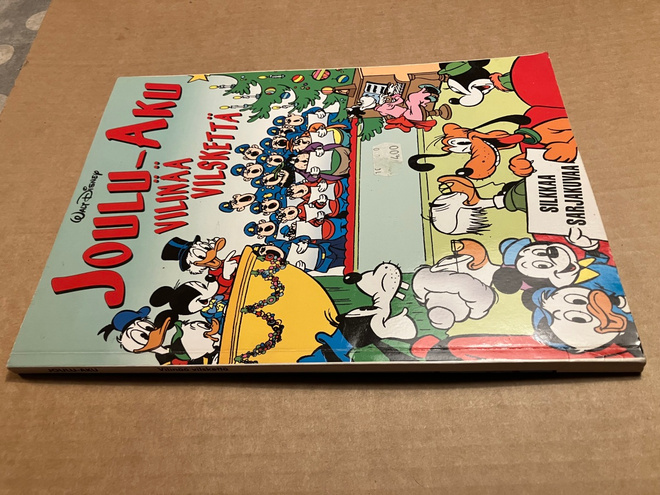 DISNEY JOULU-AKU 2002 HYVÄ