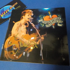 BRIAN SETZER NIMIKIRJOITUS BOOKLETISSA - pikkukuva 1