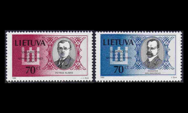 Liettua 687-8 ** Itsenäisyyspäivä (1999)