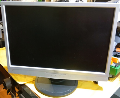 Tietokonenäyttö FujitsuSiemens 19"