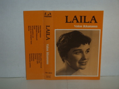 Laila KInnunen * Valoa ikkunassa
