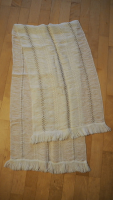 HARTIAHUIVI valk.+kulta, 39 x150 cm x+hapsut, UUSI
