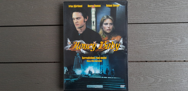 DVD: Honey Baby (Henry Thomas, Irina Björklund 2003)