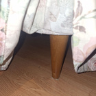 Vintage Emma-tuoli puujaloilla + tyynyt - pikkukuva 2