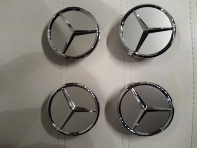 Mercedes Benz keskikupit 75mm hopeiset
