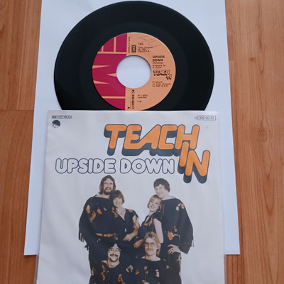 Teach-In – Upside Down 7" ps orig -76 Electronic, Disco mint
