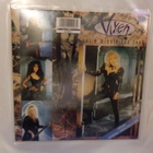 VIXEN - KOKO BÄNDIN NIMMARIT + JULISTE + 7" - pikkukuva 3
