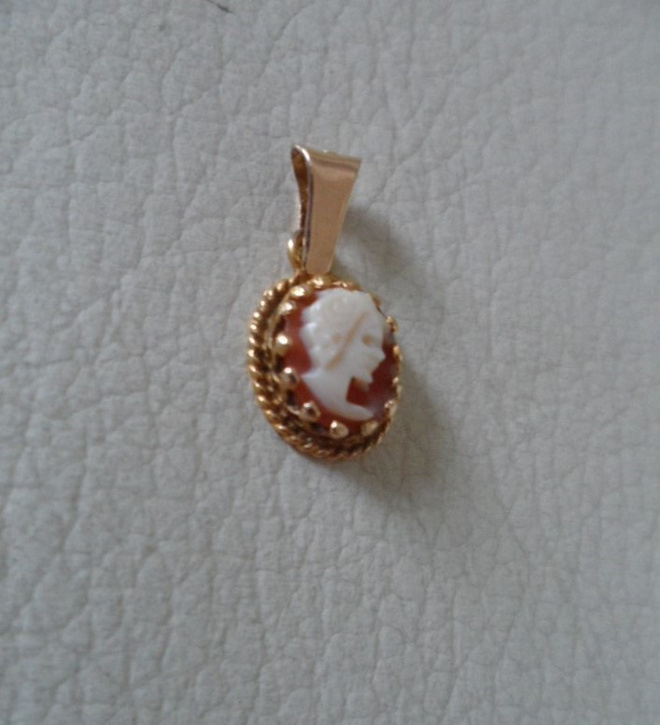 Camee riipus Kulta 14K (585)
