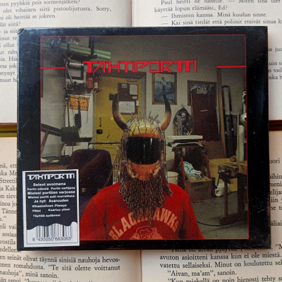 Tähtiportti - s/t (UUSI CD)