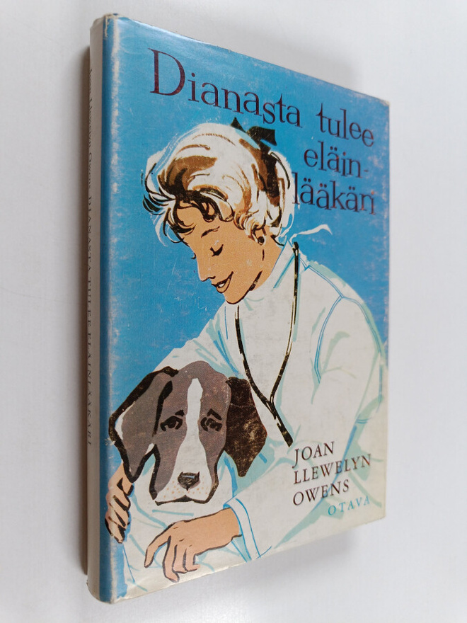 Joan Llewelyn Owens : Dianasta tulee eläinlääkäri