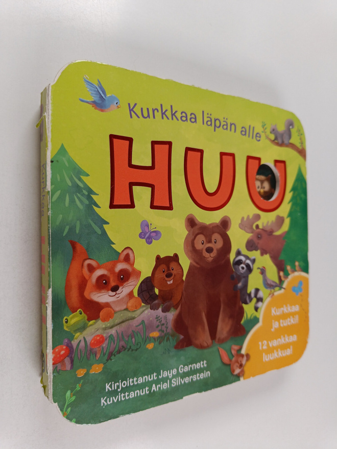 Jaye Garnett : Huu : kurkkaa läpän alle
