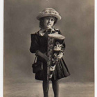 KOULU / Soma koulutyttö hattu päässä, karkkituutti. 1910-l. - pikkukuva 1