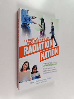 Daniel T. DeBaun ym. : Radiation Nation - The Fallout of ...