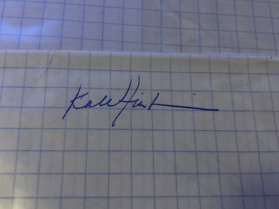 Kalevi Härkönen nimikirjoitus paperilla