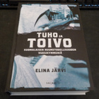 Järvi, Elina - Tuho ja toivo - pikkukuva 1