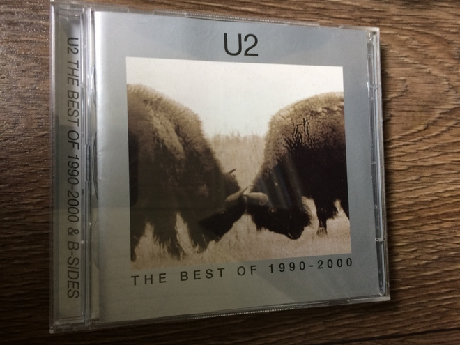 U2: THE BEST OF 1990-2000 & B-SIDES tupla-CD 2002