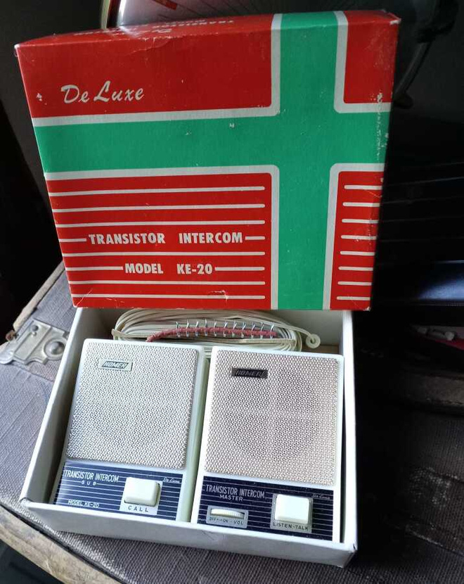 Vintage käyttämätön sisäpuhelinpari
