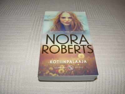 Nora Roberts Kotiinpalaaja -nid