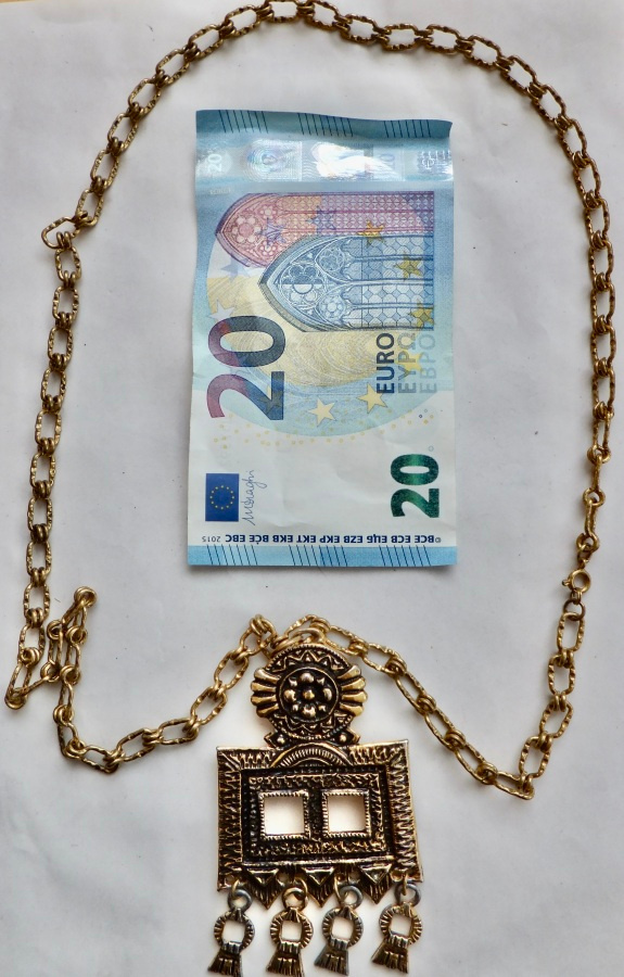 VANHA Kaulakoru Riipus Design UPEA