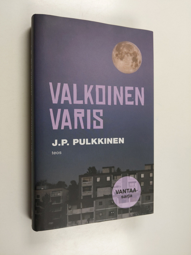 J. P. Pulkkinen : Valkoinen varis