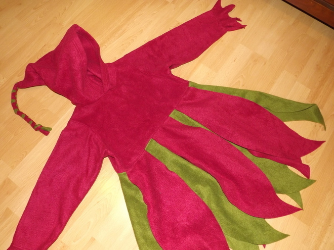 Tinttu fleece keijukainen huppari asukokonaisuus 116cm