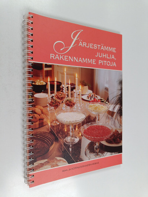 Järjestämme juhlia, rakennamme pitoja