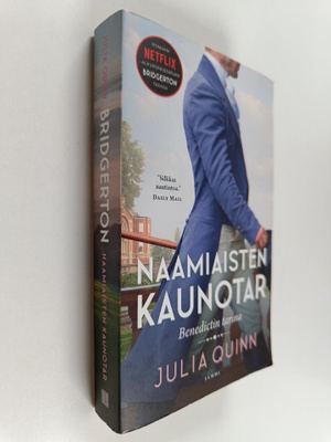 Julia Quinn : Naamiaisten kaunotar
