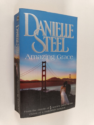 Danielle Steel : Amazing grace