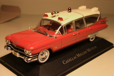 Cadillac fleetwood miller-meteor -59 Ambulanssi 1:43 ALE!