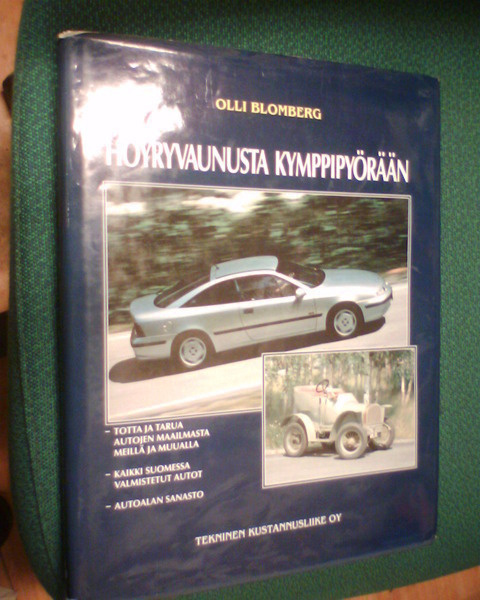 Blomberg: Höyryvaunusta kymppipyörään (Sis.postikulut)