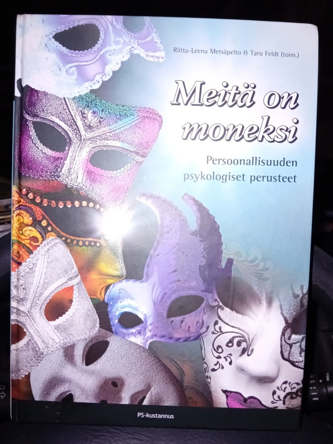 Metsäpelto ym.: Meitä on moneksi ( SIS POSTIKULU  )