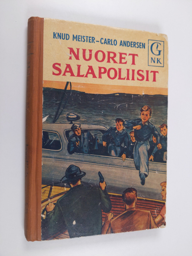 Carlo Andersen ym. : Nuoret salapoliisit : jännitysromaan...