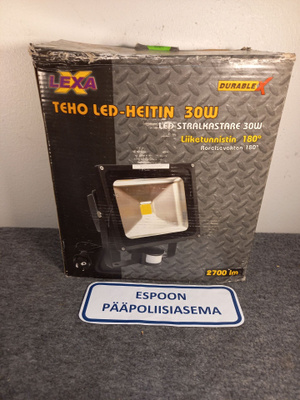 [T3333] LEXA teho led-heitin 30W liiketunnistimella
