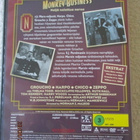 MONKEY BUSINESS (DVD) NELJÄ NOLATTUA NEROA - pikkukuva 2