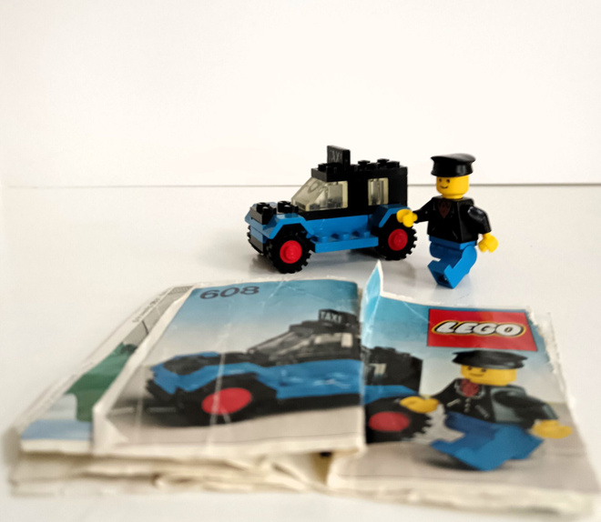 Lego town 608 Taksi vuosimallia 1979