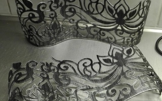 KAKSI METALLISTA PartyLite :n LOTUS KORISTETTA, katso kuvat