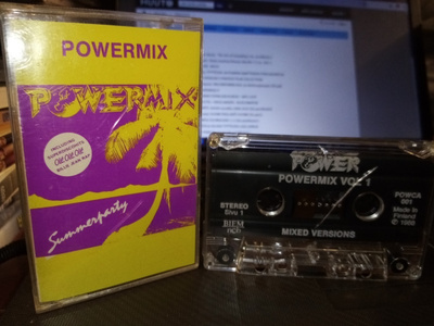 C-KASETTI POWERMIX VOL 1 ( ( SIS POSTIKULU )