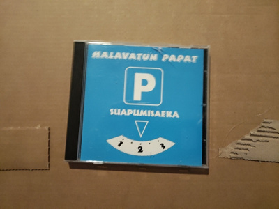 HALAVATUN PAPAT: SUAPUMISAEKA
