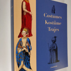 Clara Schmidt : Costumes = Kostume = Trajes - pikkukuva 1