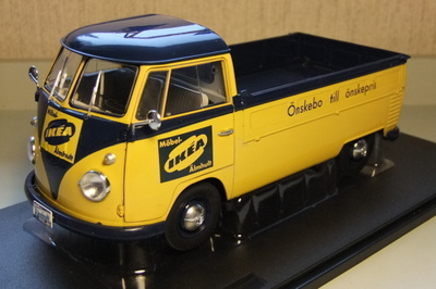 Volkswagen transporter T1 pick up -62 "ikea" 1:18 ALE!