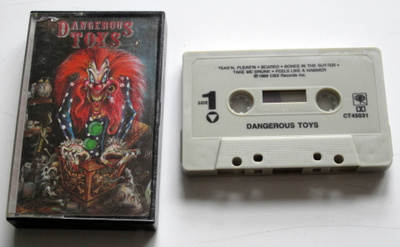 DANGEROUS TOYS "1989" C-KASETTI