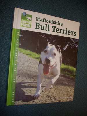 Tracy Libby: Staffordshire Bull Terrier ( Sis.postikulut)