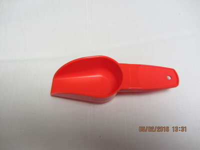 Tupperware pieni Jauhokauha, punainen, uusi