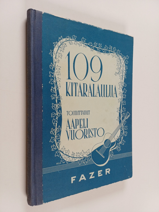 Aapeli Vuoristo : 109 kitaralaulua