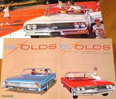 1961 Oldsmobile PRESTIGE esite - KUIN UUSI - 32 sivua