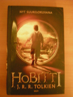J.R.R. Tolkien: Hobitti