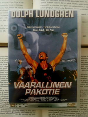 Vaarallinen pakotie (DVD)