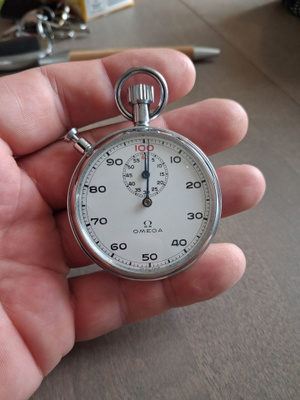 omega ajanotto kello