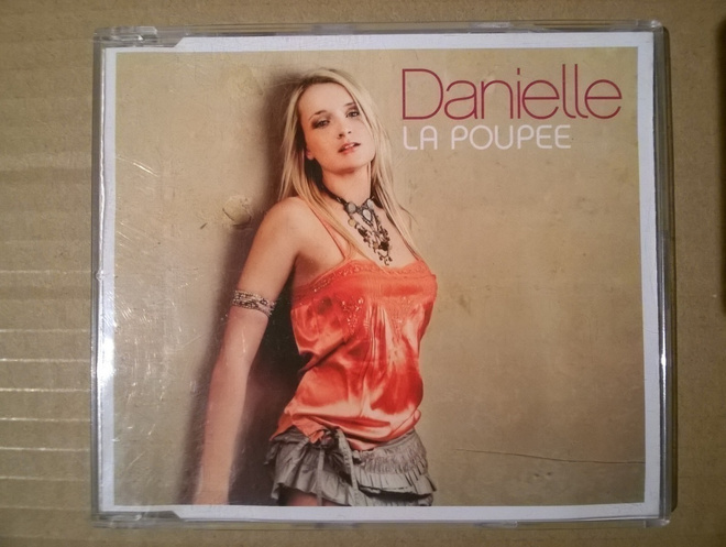Danielle - La Poupee CDS
